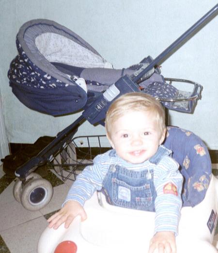 Quentin moins de 12 mois