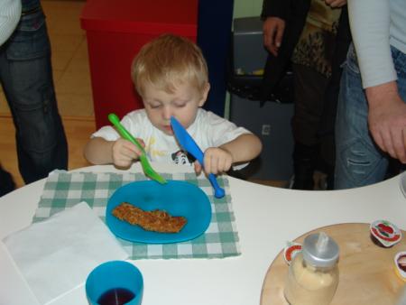 regardez moi ca comme il est grand