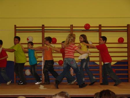 Quentin qui danse pout st nicolas